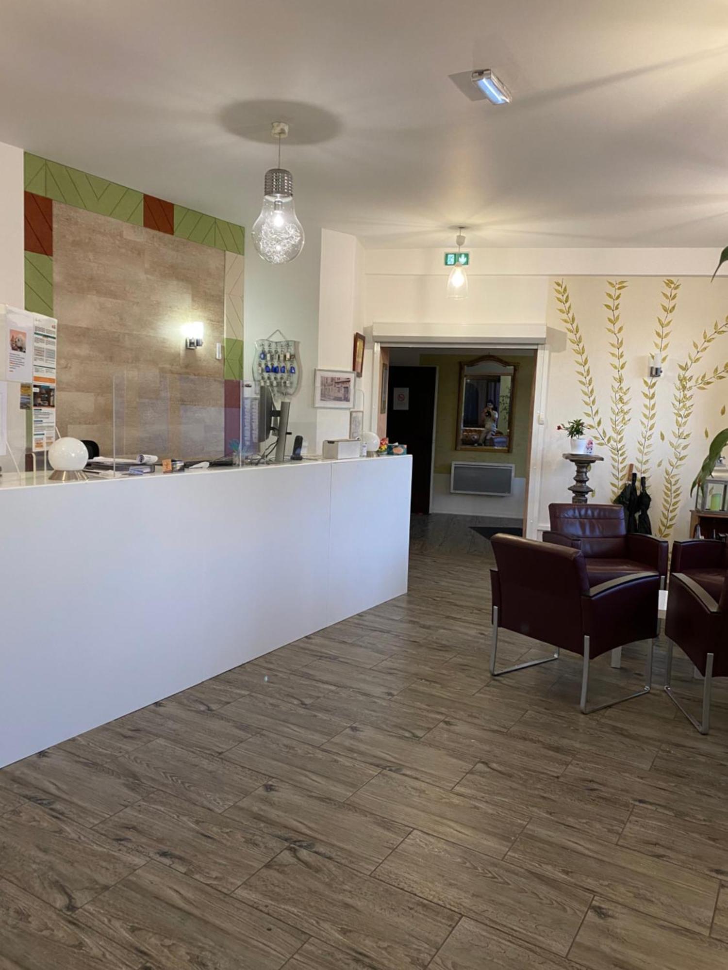 Hotel Le Saint Amand Exterior photo